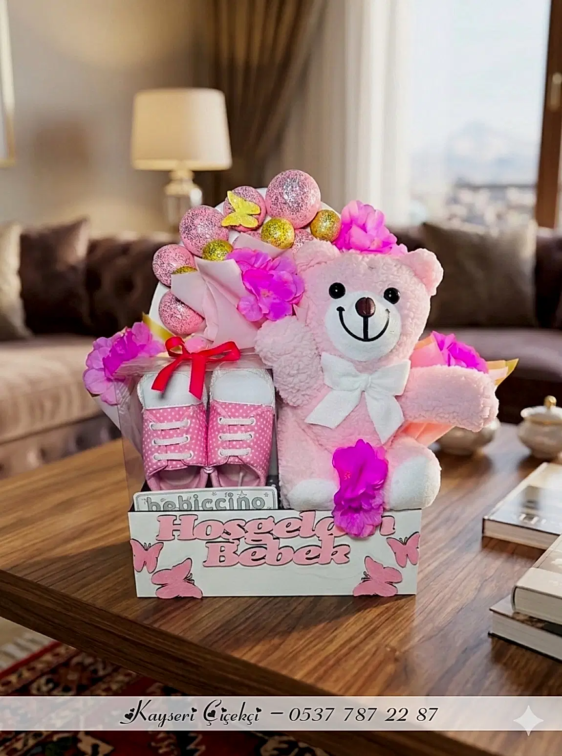 Hoşgeldin Bebek: Pembe Patik Aranjmanı