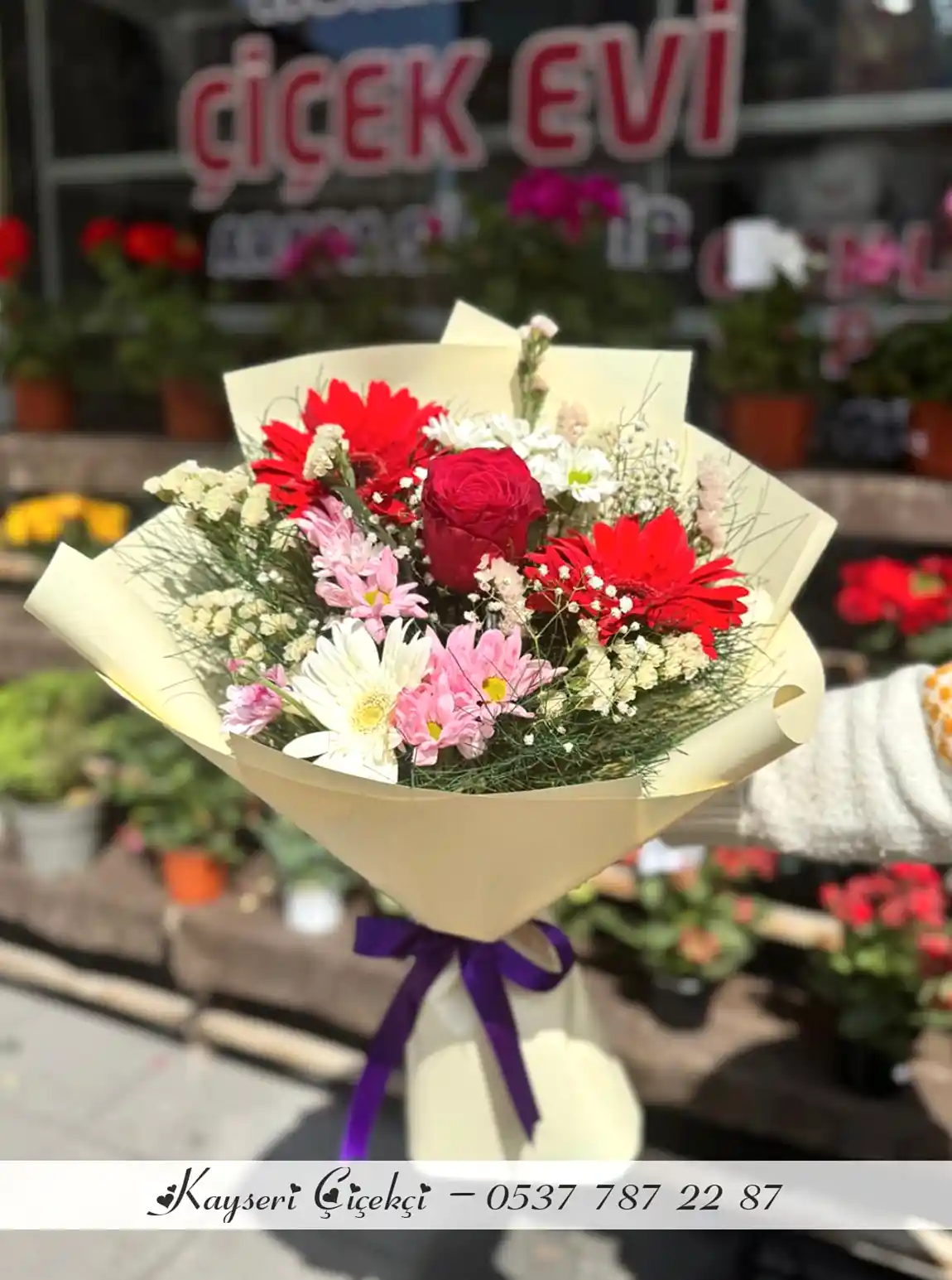 Tek Gül Karışık Buket